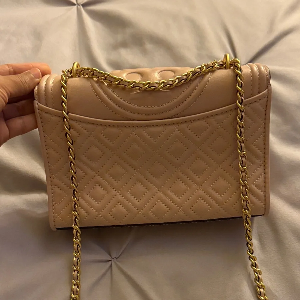 Tory Burch Fleming Convertible Shoulder Bag Shell Pink- USED LIKE NEW. - Picture 6 of 13